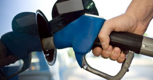 Más gasoil, menos nafta La venta de combustible volvió a caer y la premium tuvo su primera baja en 16 meses