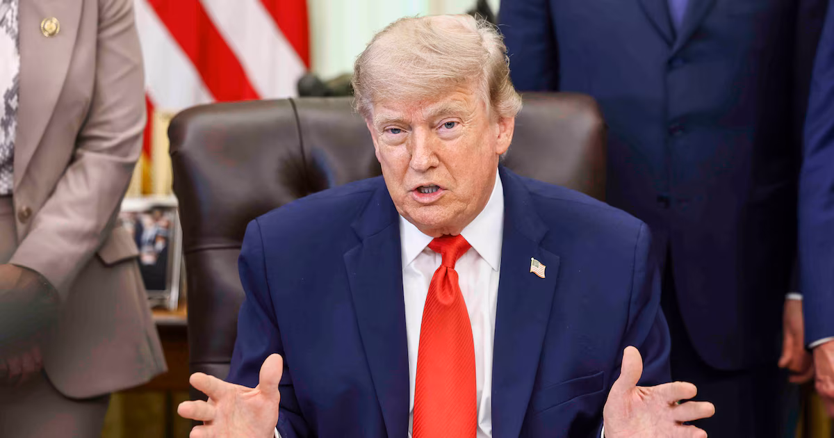 Trump ordenó la reapertura del estrecho de Ormuz y el levantamiento del bloqueo naval de EEUU tras el acuerdo con Irán“Barcos del mundo, enciendan sus motores. ¡Que fluya el petróleo!”, expresó el mandatario estadounidense en sus redes sociales