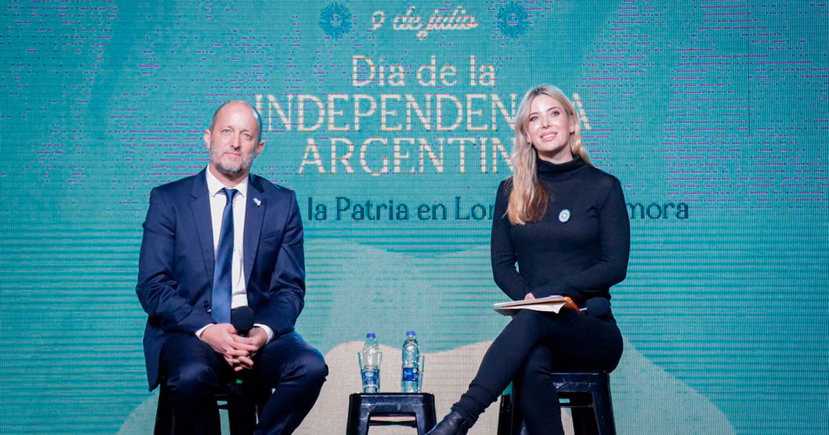 La Justicia les prohibió salir del país a Martín Insaurralde y a Jesica Cirio