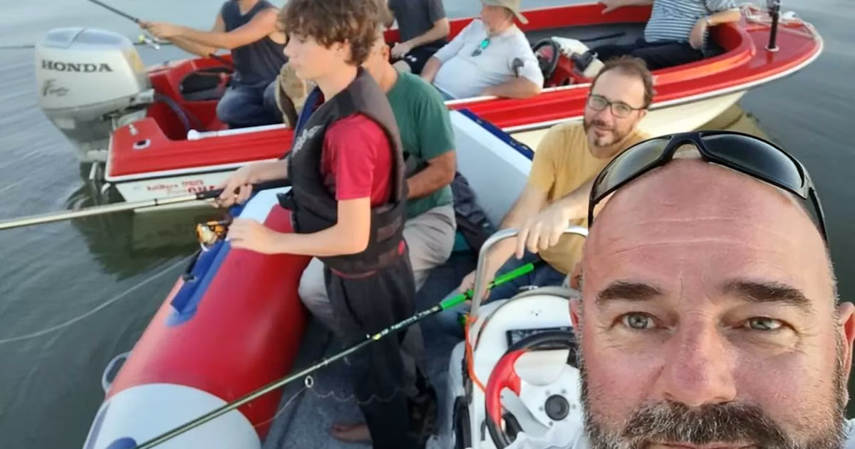 Sigue la búsqueda de los cinco pescadores desaparecidos desde hace una semana en el Río de la Plata