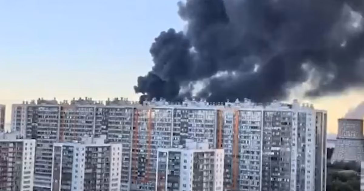 Ucrania atacó la terminal petrolera de San Petersburgo, una de las principales instalaciones energéticas de Rusia