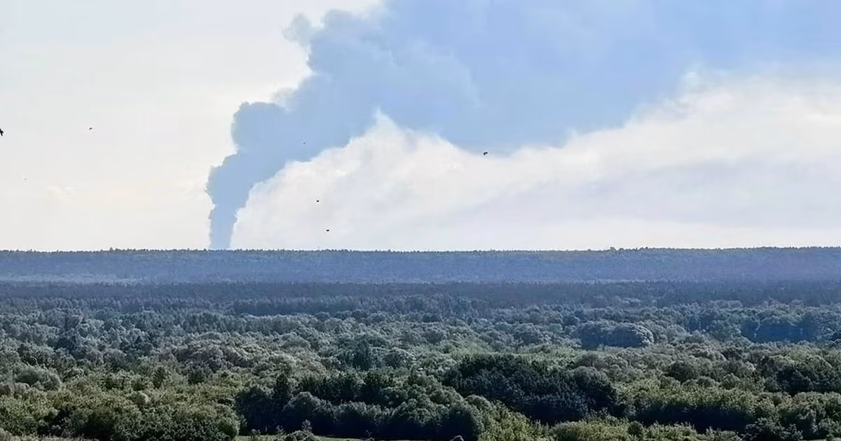 Ucrania volvió a atacar una estación de bombeo de petróleo que suministra combustible a MoscúSe trata del segundo ataque en el último mes contra la instalación de Vtorovo, ubicada a 200 kilómetros de la capital rusa