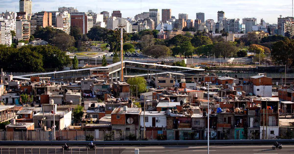 Aumentó la desigualdad en el primer trimestre: el 10% más rico gana 15 veces más que los sectores con menores ingresos