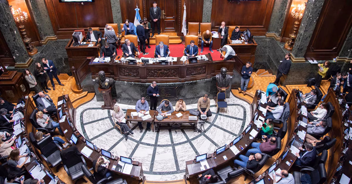 Agenda intensa en la Legislatura porteña: línea F de subtes, trapitos, vapeadores, VTV y créditos para morosos