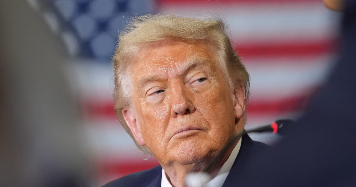 Trump advirtió que EEUU destruirá el uranio iraní con o sin acuerdo de pazEl presidente afirmó en una entrevista que las negociaciones están “muy cerca” de un pacto, pero exige que Irán renuncie también a comprar o adquirir armas nucleares, no solo a desarrollarlas. Advirtió además que no descongelará activos iraníes de forma inmediata