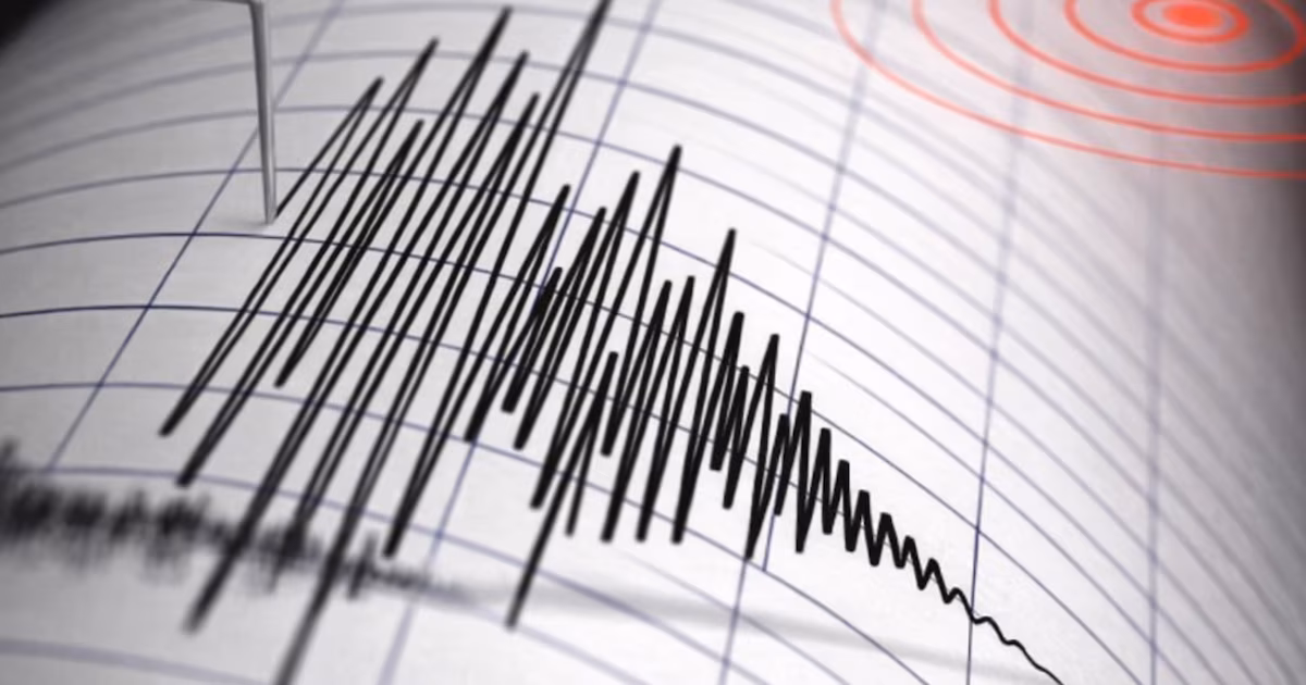 Un terremoto de magnitud 7.0 sacudió el sur de Filipinas: hay alerta de tsunamiPor el momento no se han difundido informes oficiales sobre daños o víctimas, mientras las autoridades locales monitorean el impacto del sismo y la posible evolución de la amenaza