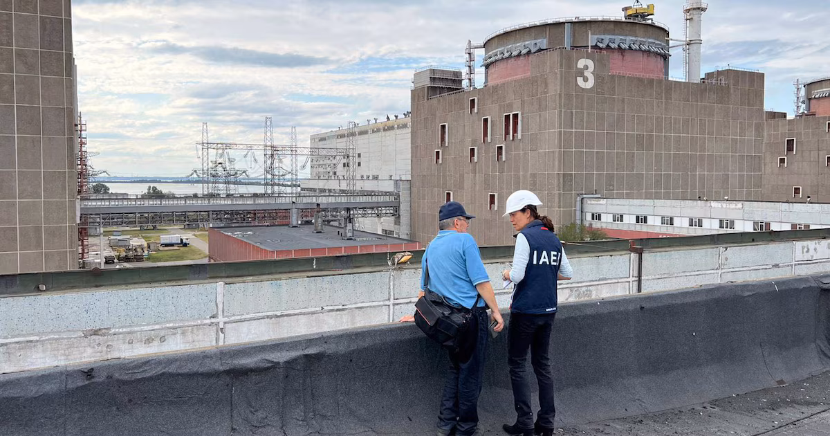 El OIEA alertó que la central nuclear de Zaporizhzhia volvió a quedar sin suministro eléctrico externoEl director general de la agencia de la ONU, Rafael Grossi, sostuvo que esta situación -la vigésima desde el inicio de la invasión rusa- “subraya una vez más la precaria situación de seguridad nuclear en el lugar”