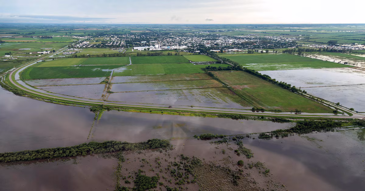 Declararon el estado de emergencia en los departamentos de Santa Fe que fueron afectados por lluvias e inundaciones
