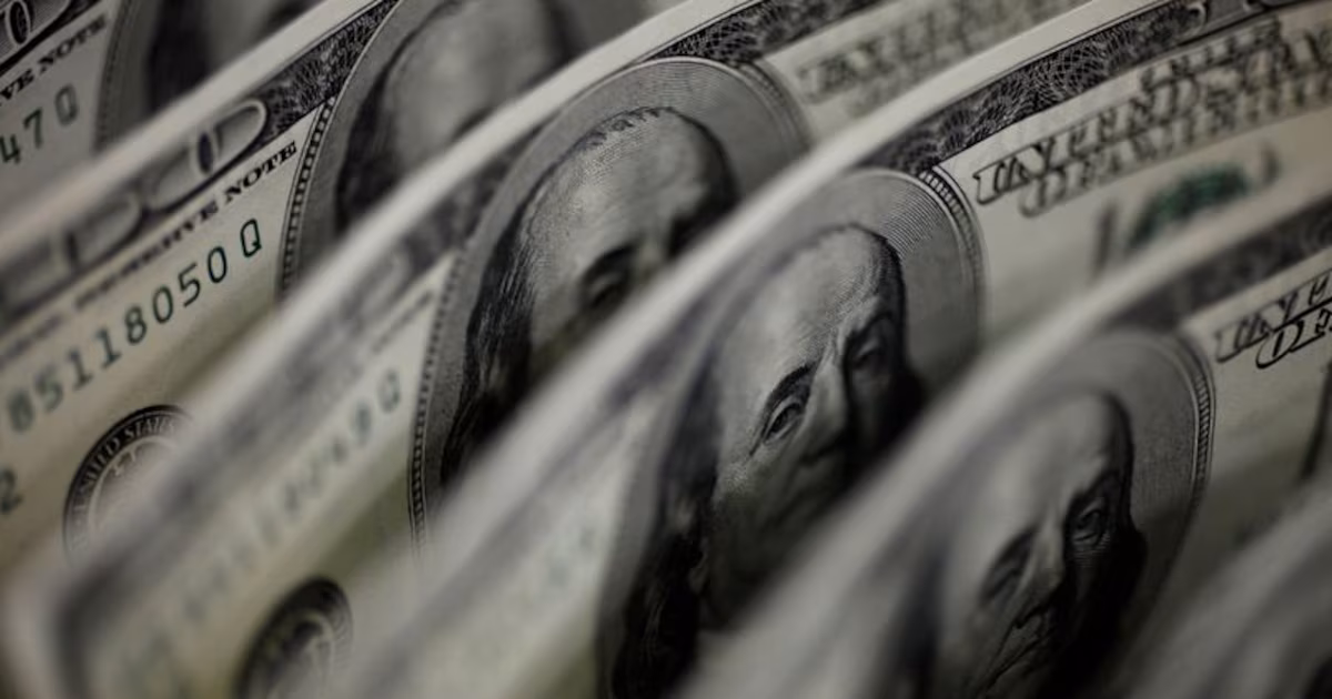 El dólar subió 5% en junio y le ganó a la inflación por primera vez desde octubre de 2025