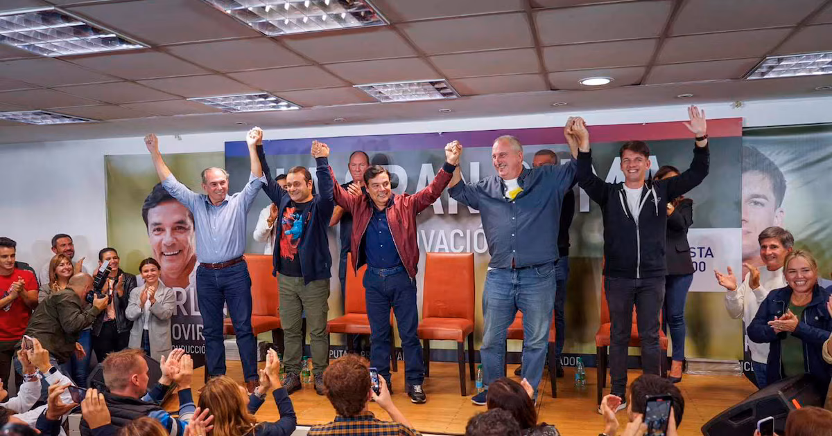 Misiones: la pelea entre el gobernador Passalacqua y el caudillo Rovira desencadenó una crisis de gabinete