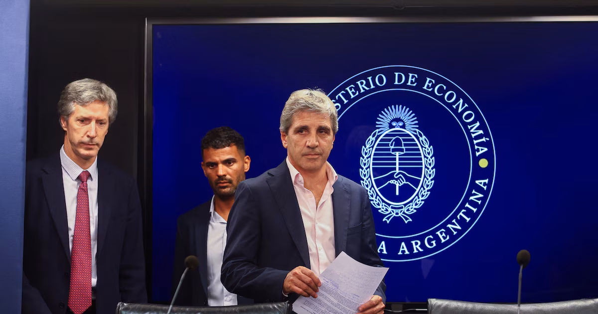 Economía y el Central canjearon bonos preparando el terreno para refinanciar vencimientos de deuda