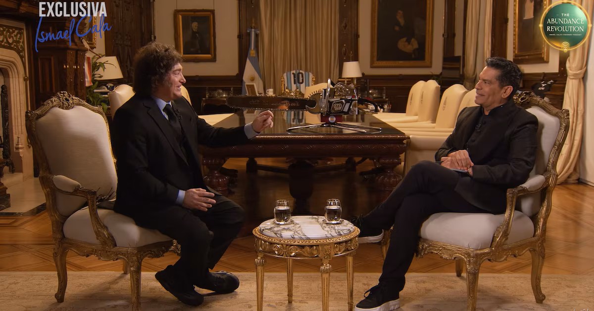 Javier Milei respaldó la presión de Donald Trump sobre Cuba y aseguró que el régimen “se va a terminar cayendo solo”