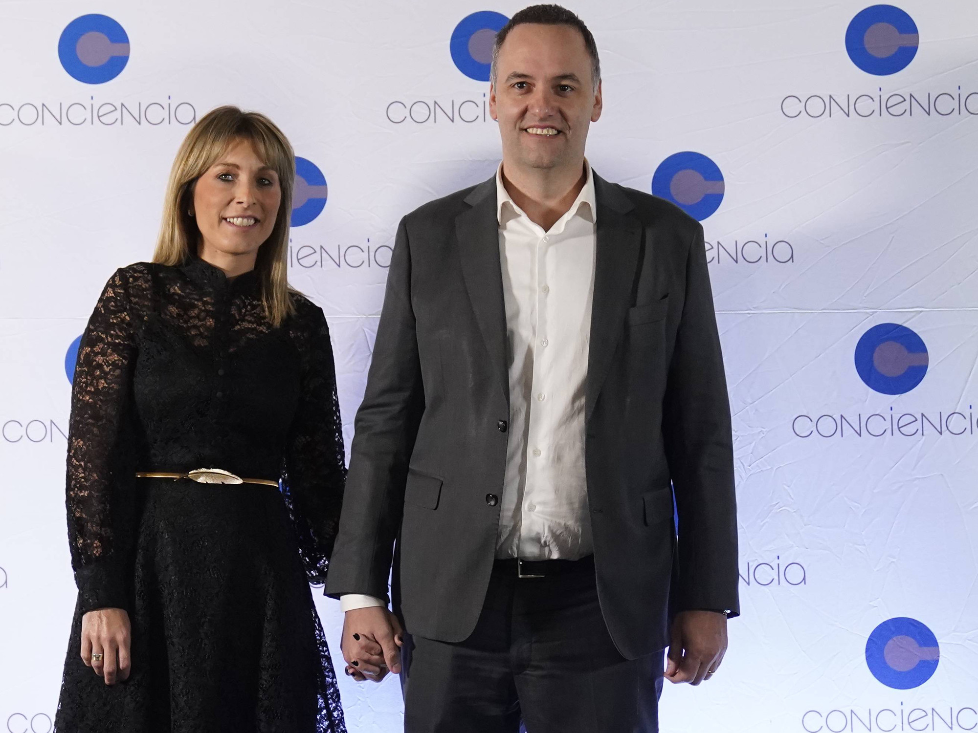 Antes de presentar su declaración jurada, Manuel Adorni y su esposa pidieron adherir al régimen simplificado de ganancias de la Ley de Inocencia fiscal