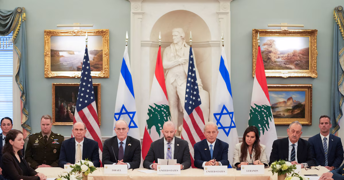 Israel y Líbano continúan las negociaciones en WashingtonWashington medía entre las declaraciones optimistas del Departamento de Estado y las advertencias del embajador israelí, que habló de riesgo de “descarrilamiento” al comenzar la ronda