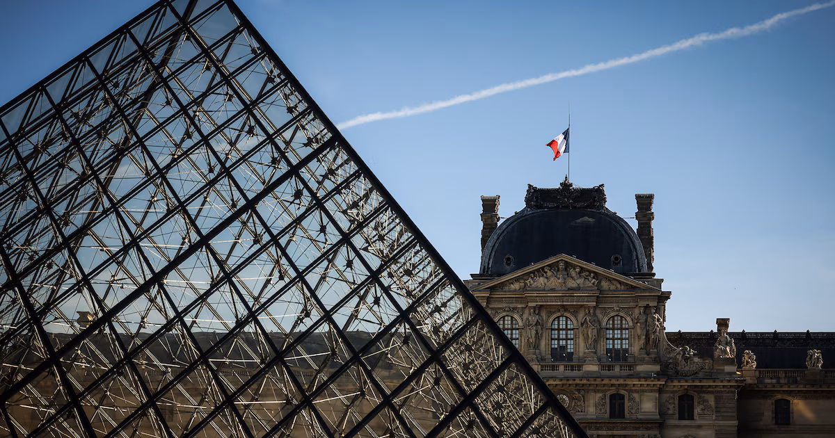 Investigan en Bélgica el paradero de las joyas robadas del Museo de Louvre
