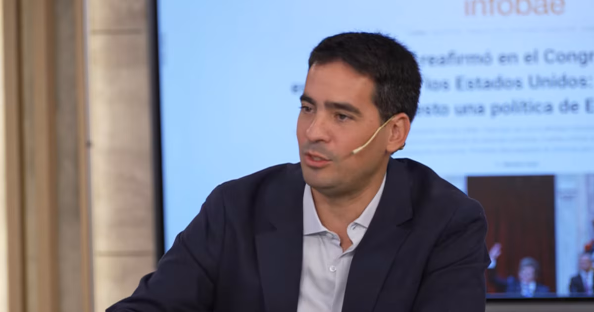 Quién es y cómo piensa Adrián Ravier, el economista que eligió Milei para ser su nuevo vocero presidencial