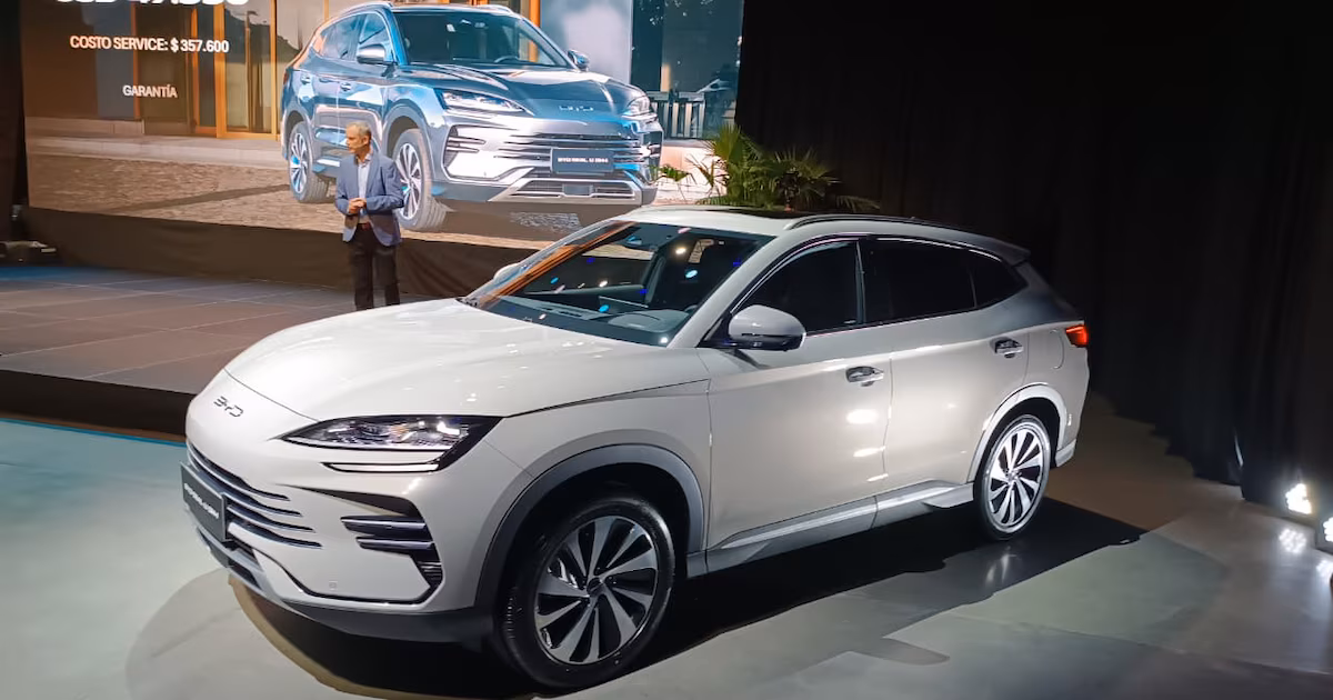 Llegó a la Argentina el SUV híbrido que busca competir con los modelos de alta gama: cómo es y cuánto cuesta
