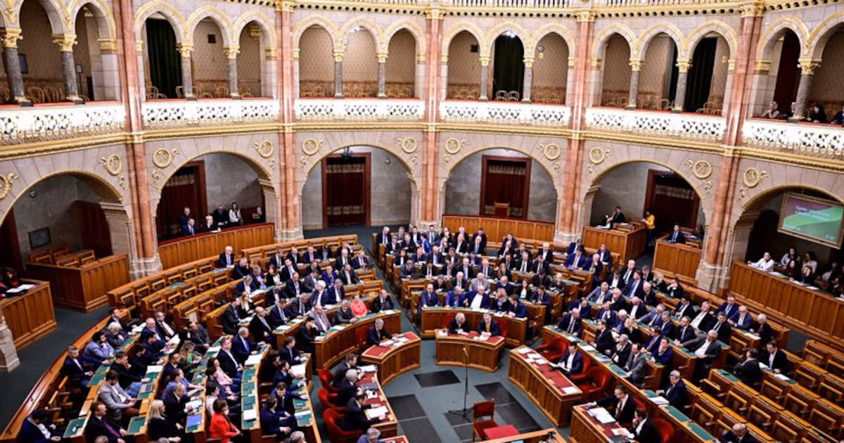 Finlandia levantó las limitaciones legales sobre el manejo y traslado de armas nuclearesEl ministro de Defensa, Antti Häkkänen, consideró que la tramitación legislativa de esta medida representó uno de los desafíos más complejos que enfrentó su cartera en los últimos años