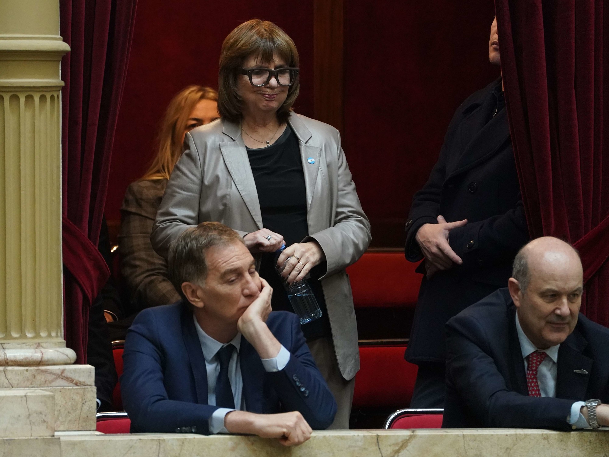Santilli insiste con eliminar las PASO y negocia con los gobernadores para conseguir votos