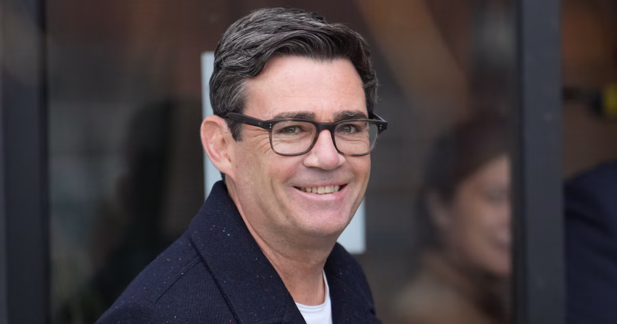 Quién es Andy Burnham, el favorito para suceder a Keir Starmer como primer ministro británicoEl ex alcalde de Gran Mánchester construyó su carrera política lejos de Londres, desafió al poder central durante la pandemia y ahora encabeza la carrera por el liderazgo laborista