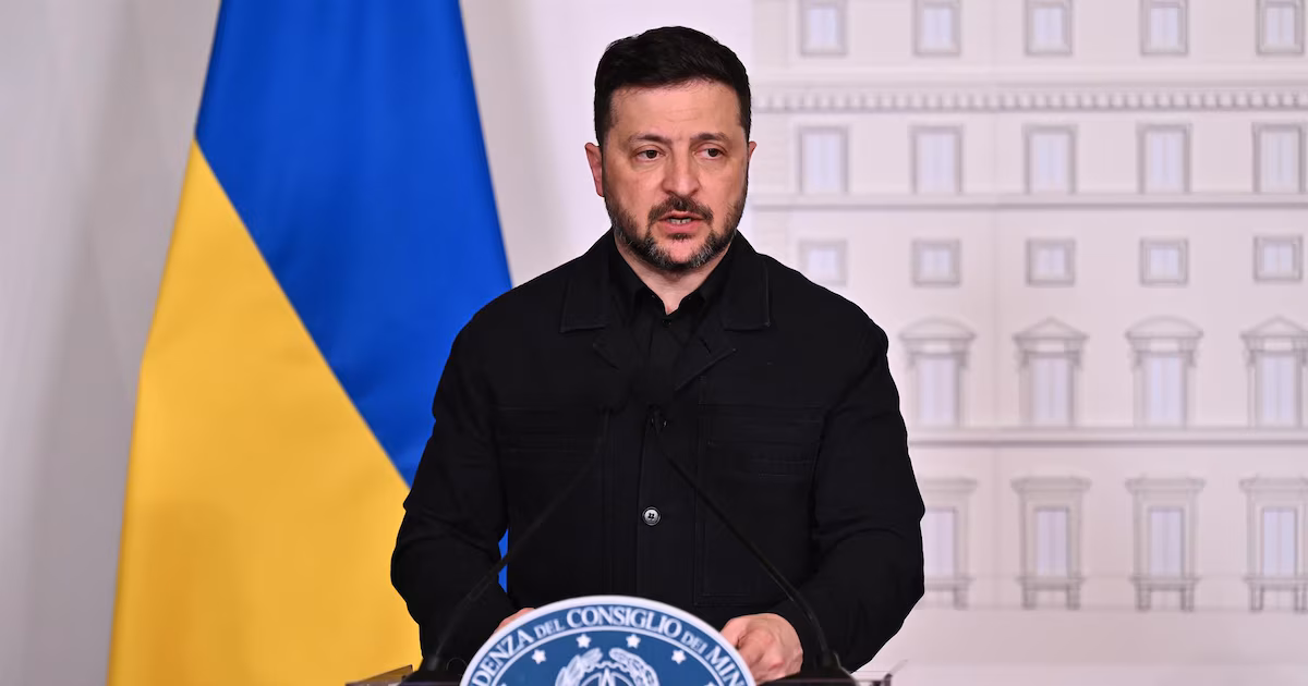 Zelensky exigió a Bielorrusia que elimine las torres de repetición en la fronteraEl presidente ucraniano formuló esta advertencia en Kiev, durante una conferencia de prensa junto al presidente de Honduras, Nasry Asfura