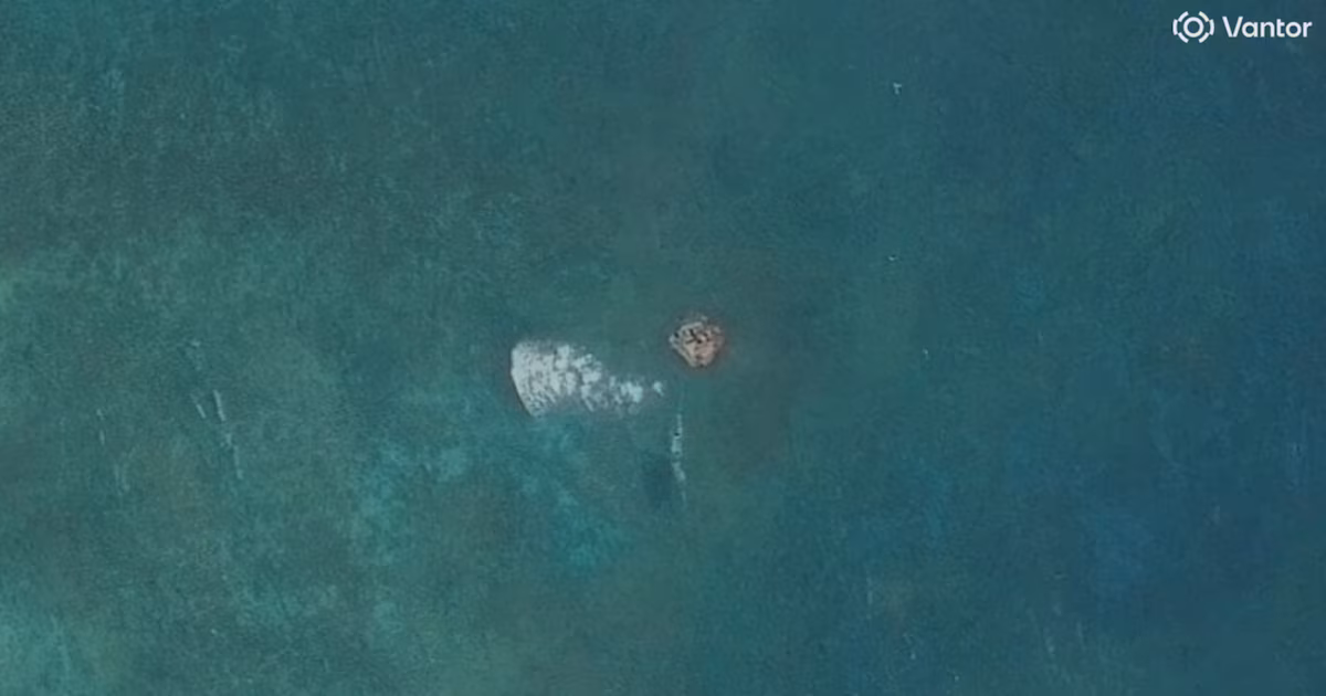 Imágenes satelitales detectan y luego pierden el rastro de una misteriosa estructura en el mar de China Meridional