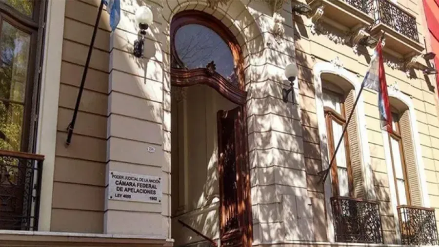 Lesa humanidad en Entre Ríos: causas abiertas, tribunales sin jueces y la sombra de la impunidad biológica