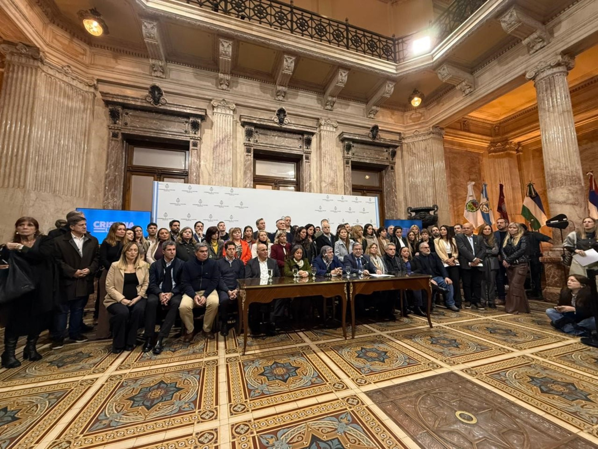 El peronismo pidió por la libertad de Cristina, le mandó un mensaje a Kicillof y va con un reclamo a la Corte