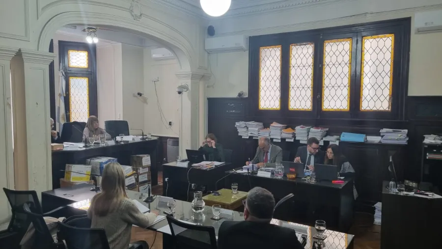Testigo de identidad reservada y policías federales complicaron a Airaldi sobre lanchas, avionetas y cocaína