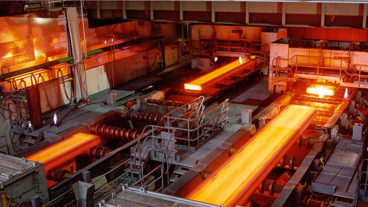 La industria metalúrgica sigue cayendo: acumula 10 meses consecutivos en baja