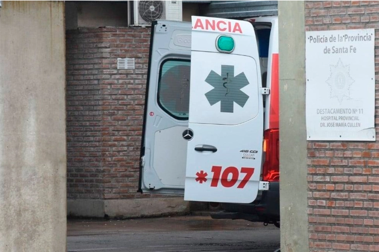 Salió a festejar un gol de Argentina y recibió el impacto de una “bala perdida” en Santa Fe