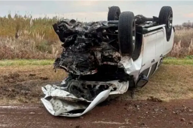 Choque frontal en ruta de Santa Fe dejó cuatro muertos, entre ellos un piloto y un bombero