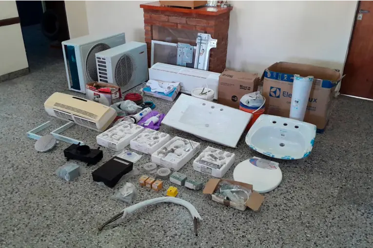 Recuperaron elementos robados de una vivienda en Paraná: se habían llevado hasta aires acondicionados
