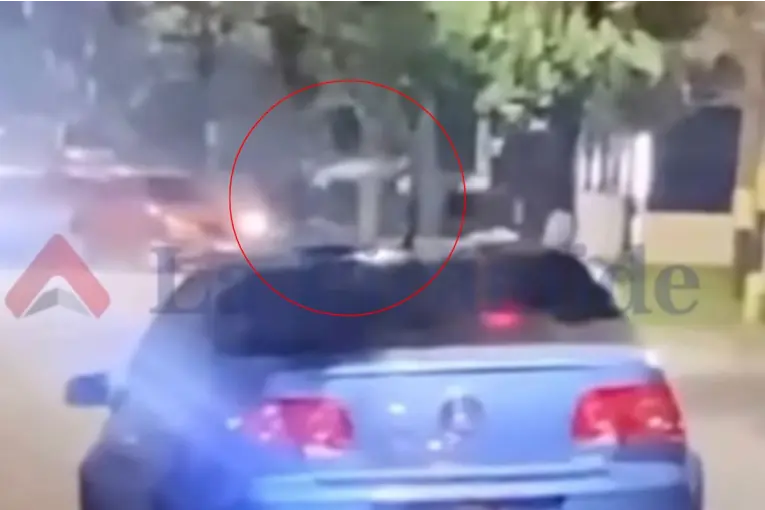 Trascendieron imágenes del momento en que una persona le dispara a otra en Concepción del Uruguay