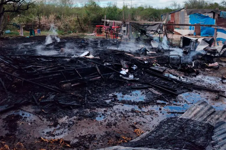 Una conexión eléctrica clandestina provocó el incendio de una vivienda
