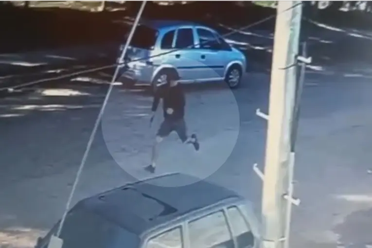 Un adolescente disparó contra policías durante una persecución en La Paz
