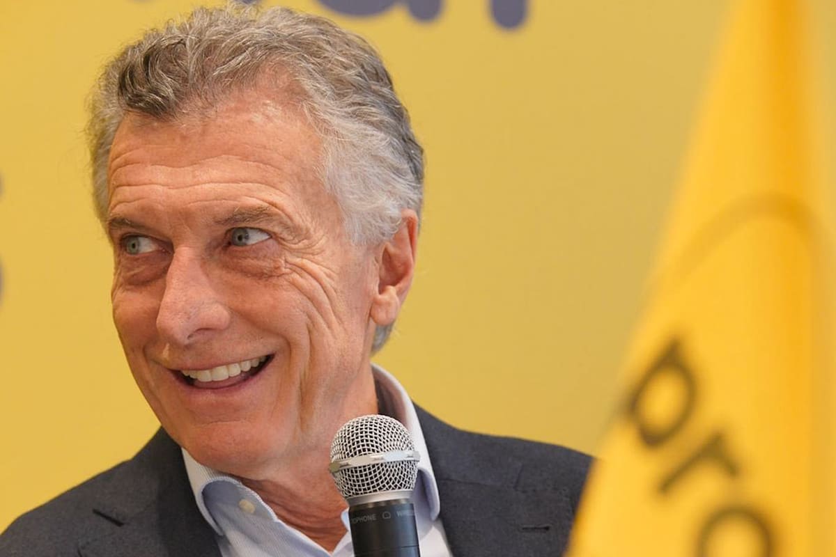 ¿Rebelión? La renuncia de Esteban Bullrich reavivó la interna de Pro y expuso el doble juego de Macri ante el caso Adorni