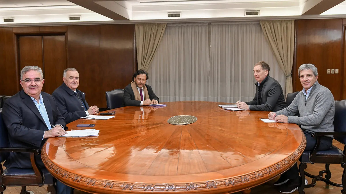 Gobernadores: nuevo auxilio a Javier Milei, rosca por fondos y un 2027 agitado en el horizonte