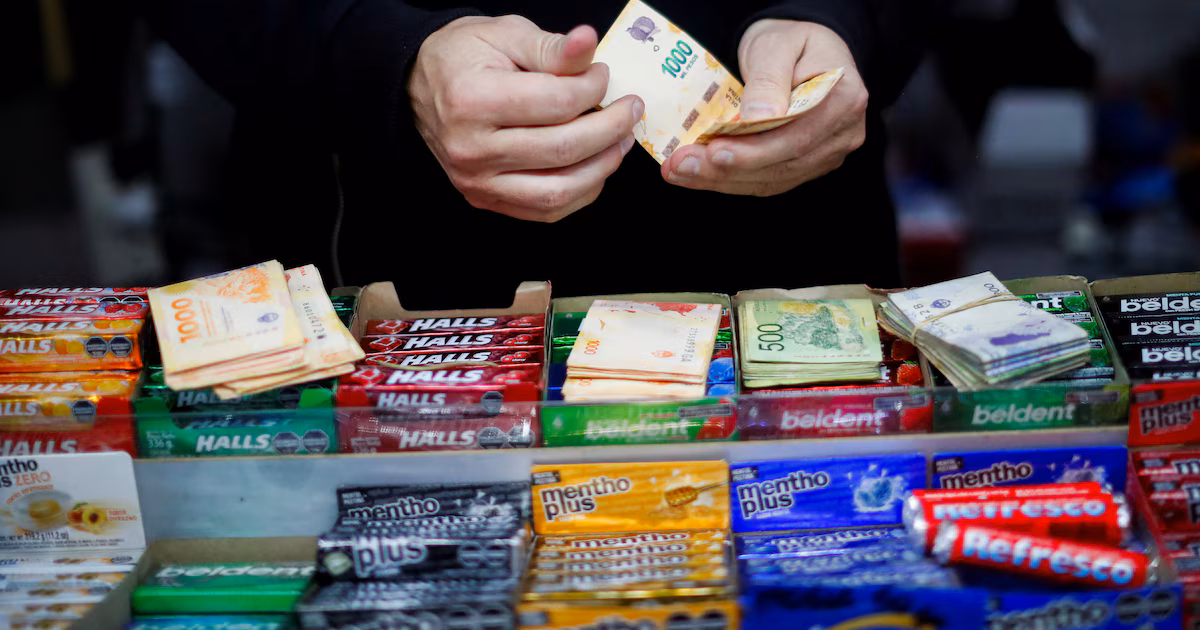 Consumo: cómo se ajustan los argentinos en medio de la caída de los ingresos que quedan luego de pagar los gastos fijos