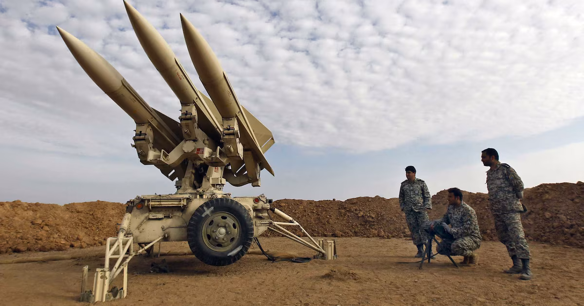 El jefe militar de Irán amenazó a EEUU con una respuesta “contundente y devastadora” tras la octava ofensiva de WashingtonEl comandante del cuartel general Khatam al-Anbiya sostuvo que Teherán responderá cualquier nueva acción considerada una agresión contra el país persa y empleará “todo el potencial y la capacidad” para reforzar la cooperación entre los distintos cuerpos militares del país persa
