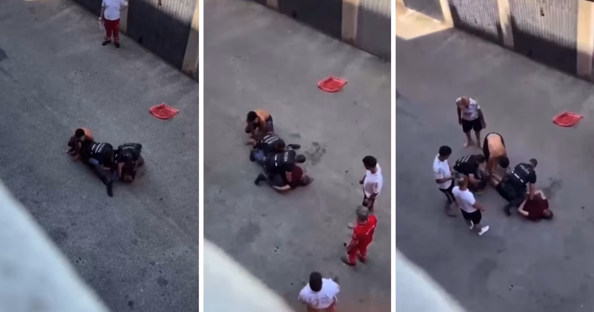 La muerte de un inmigrante marroquí a manos de la policía conmociona a Italia: “Una escena que recuerda a George Floyd”Un vídeo que muestra a Abderrahim Fakir inmovilizado en el suelo mientras gritaba pidiendo auxilio provocó protestas espontáneas en Bolonia y comparaciones con el caso de 2020 en EEUU. Los policías no fueron imputados gracias a una nueva norma de “escudo” para las fuerzas de seguridad. IMÁGENES SENSIBLES