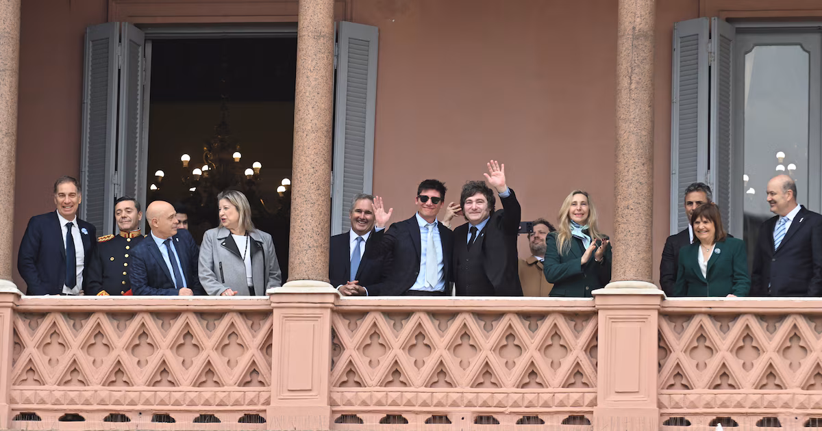 En el Gobierno creen que la interna se aplacó y Milei activa gestos de balance entre las tribus libertarias