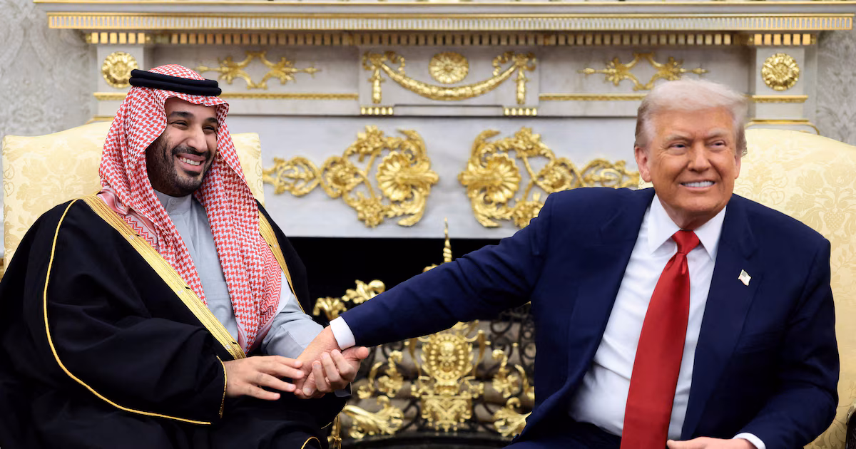 Trump aprobó un acuerdo nuclear con Arabia Saudita que contempla el enriquecimiento de uranio para fines civilesLa decisión, aún no formalmente anunciada, habilita un convenio de 30 años que involucra la participación de empresas estadounidenses en el desarrollo del programa nuclear saudita