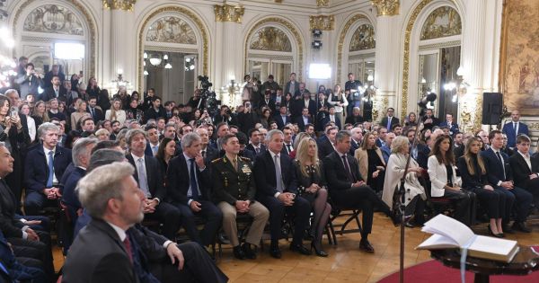 Nueva relación El Gobierno activa la asistencia a las provincias en busca de apoyos