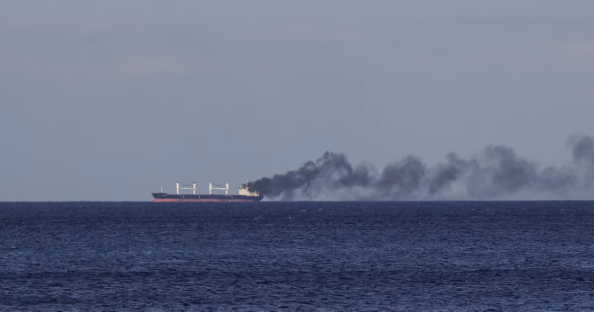 Ucrania e Irán descartaron una escalada tras el ataque con drones de Kiev a una embarcación de Teherán en el mar CaspioLos cancilleres de ambos países mantuvieron una conversación telefónica en la que Kiev aseguró que la acción no tuvo como objetivo una nave civil, mientras que el régimen persa reclamó una compensación por los daños ocasionados