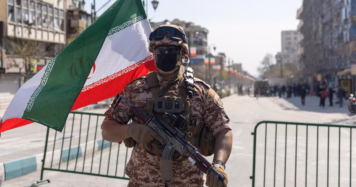 La Guardia Revolucionaria iraní informó que tres de sus soldados murieron en el último ataque de Estados UnidosLa fuerza militar de élite del régimen persa se refirió a la ofensiva del Comando Central norteamericano en la provincia de Zanjan