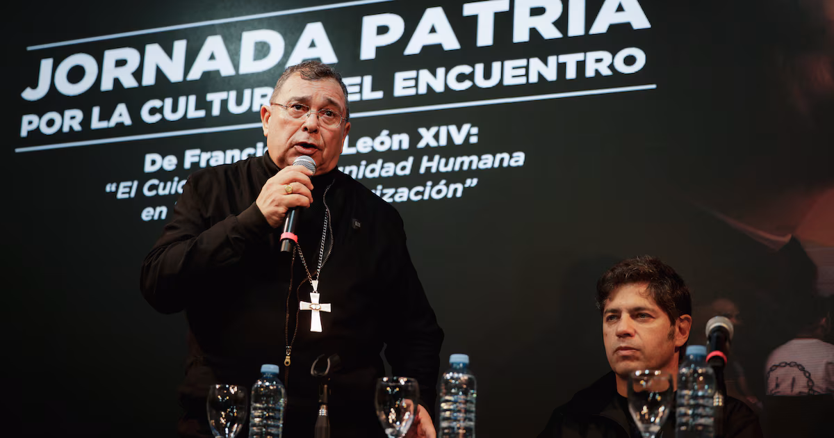 Con foco en una posible visita del Papa, la Iglesia reunió a dirigentes políticos y sociales y pidió por la urgencia del diálogo social