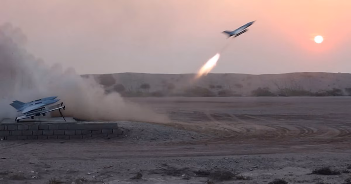 Irán volvió a atacar objetivos militares de Estados Unidos en Kuwait y Baréin, pero casi todos sus misiles fueron interceptadosEl régimen intenta alcanzar bases del país norteamericano en el Golfo Pérsico, donde opera la Quinta Flota. Pero los gobiernos de ambos reinos aseguraron que los drones de Teherán fueron eliminados sin que causaran daños significativos
