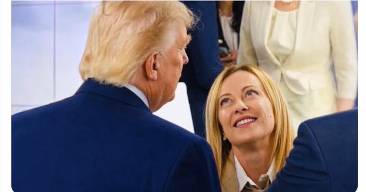 El mensaje de Trump sobre Meloni antes de la cumbre de la OTAN: “Orden de alejamiento”El mandatario estadounidense recurrió a una imagen del G7 de Évian y a un término asociado al acoso en referencia a la premier italiana. El Gobierno de Roma decidió no responder
