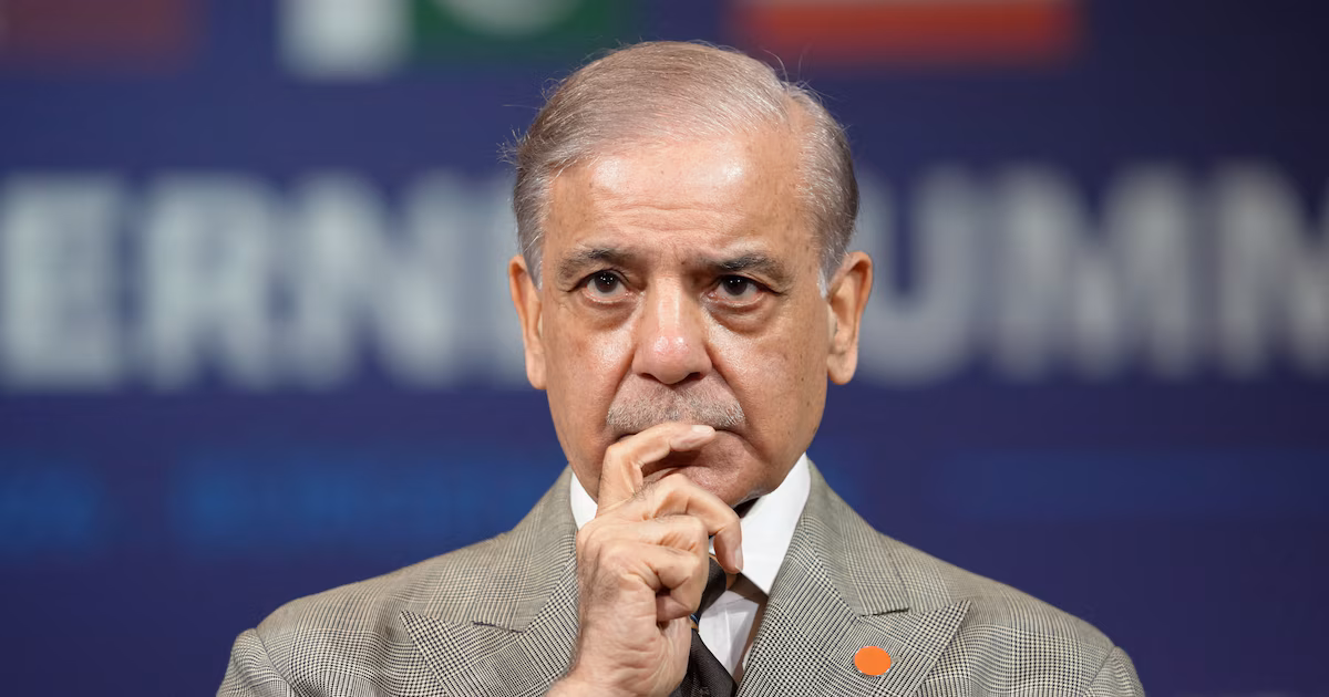 Pakistán instó al régimen de Irán a mantener la paz en Medio Oriente luego de pedir negociaciones con EEUUShehbaz Sharif, primer ministro paquistaní, llamó a las partes implicadas a evitar medidas que comprometan los logros alcanzados en los últimos meses, a la vez que remarcó la necesidad de respetar los compromisos asumidos en el Memorando de Entendimiento de Islamabad, firmado por Teherán y Washington